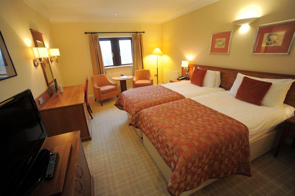 Mercure Barnsley Tankersley Manor Hotel Bagian luar foto